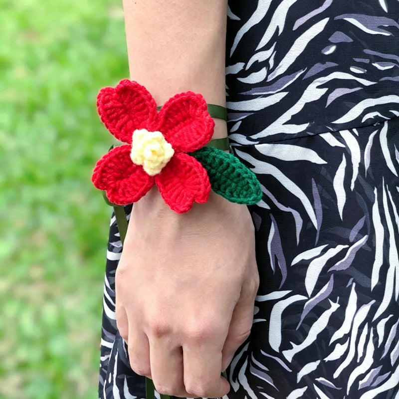 handmade-crochet-wedding-wrist-corsage-bohemian-floral-ribbon-bracelet-for-bridesmaids-flower-girls