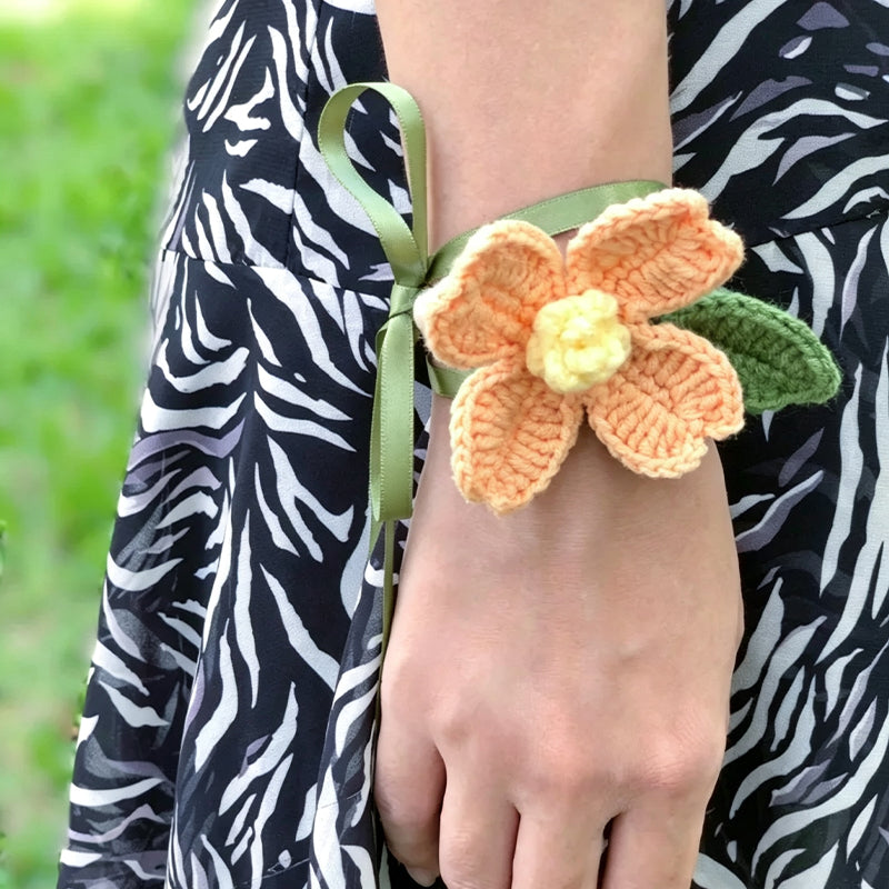 handmade-crochet-wedding-wrist-corsage-bohemian-floral-ribbon-bracelet-for-bridesmaids-flower-girls