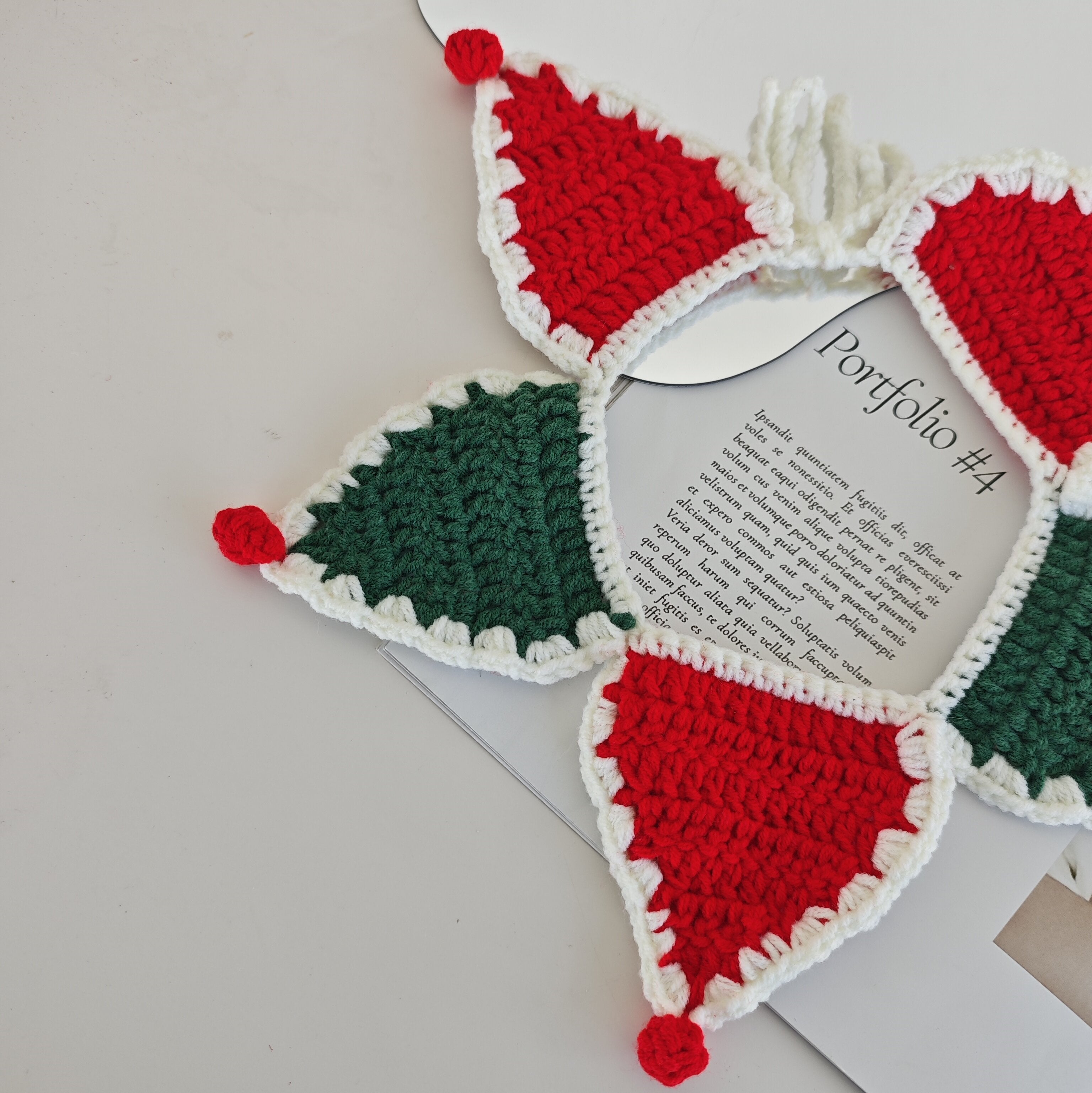 pet-christmas-bandana-pattern
