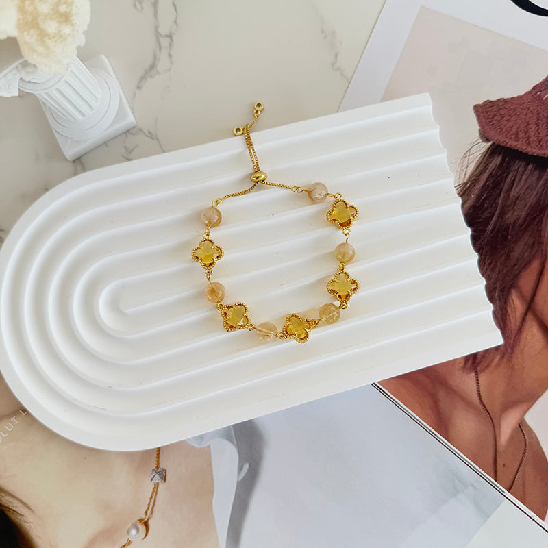 gold-elegant-bracelet