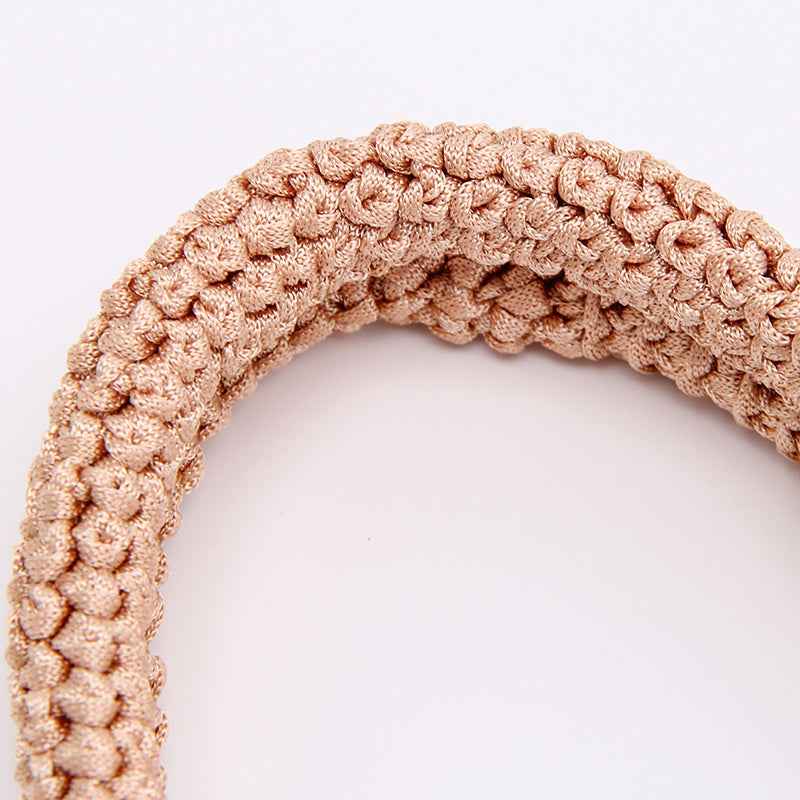 natural-fashion-tote-handmade-crochet-holdbalance