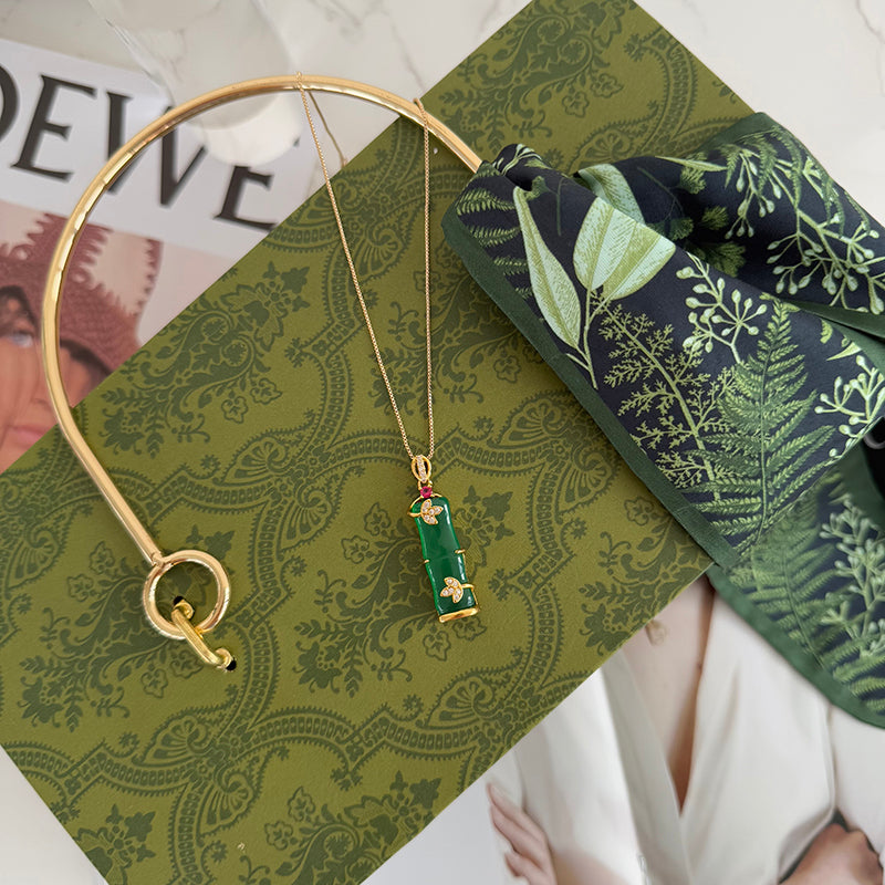 elegant-bamboo-crystal-pendant
