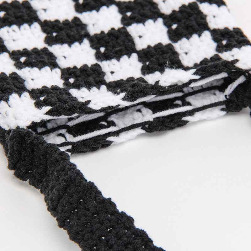 handcrafted-shoulder-bag-black-white-checkerboard-holdbalance